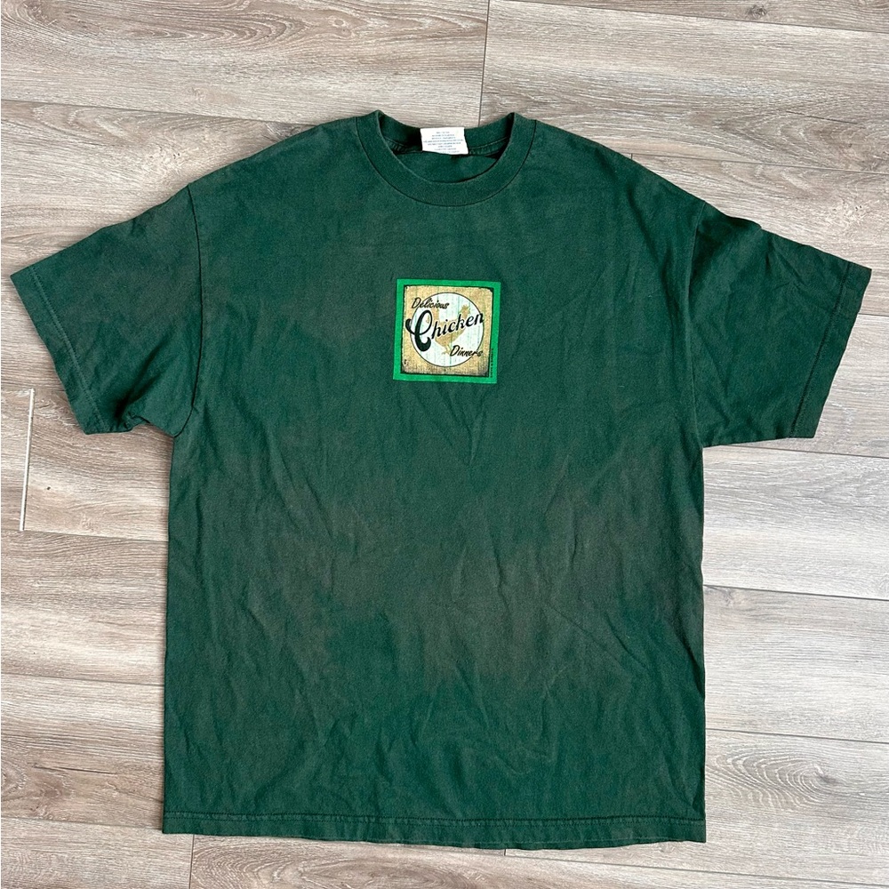 Steve & Barry’s University Sportswear 90s Size XL Green Delicious Chicken Dinner